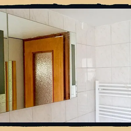 Des Lentilles Apartment *